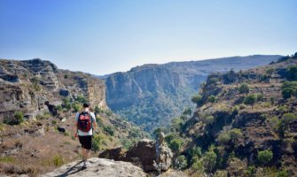 Noamdic Matt hiking in Madagascar